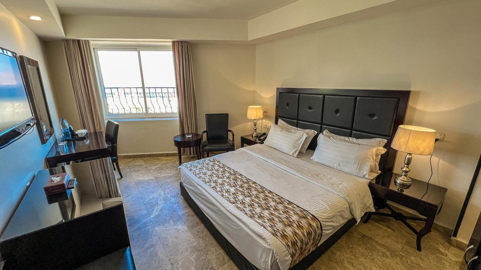 Yafko Hotel Akaba Exteriér fotografie
